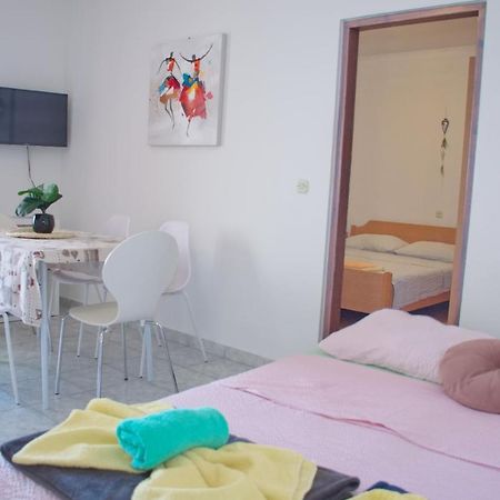 Apartments Summersong ノヴァリャ エクステリア 写真
