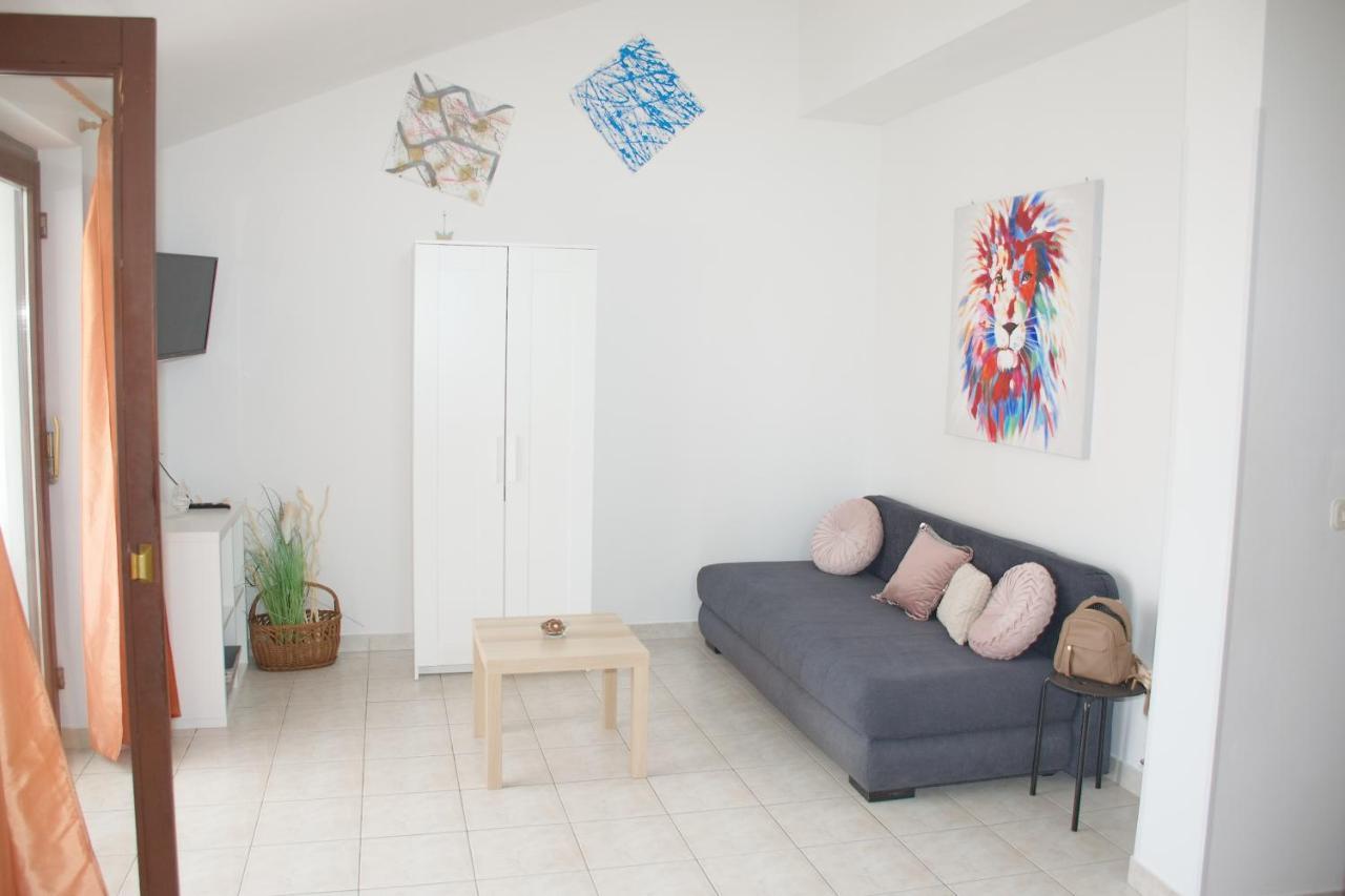 Apartments Summersong ノヴァリャ エクステリア 写真
