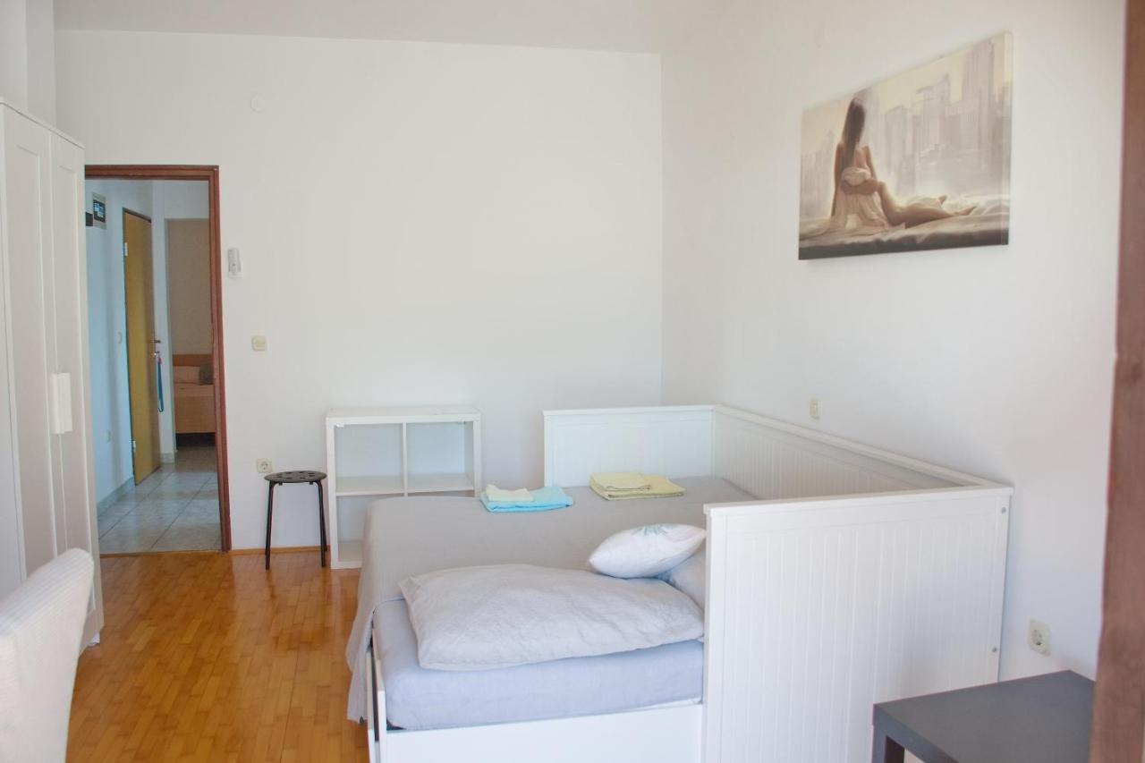 Apartments Summersong ノヴァリャ エクステリア 写真